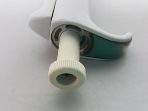 Thumbnail image of Labsystems 12 Channel Finnpipette Model 4510 50-300uL Lab