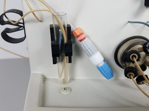 Thumbnail image of Beckman Coulter BioSys 510 Protein Purification System DNA Analyser Lab