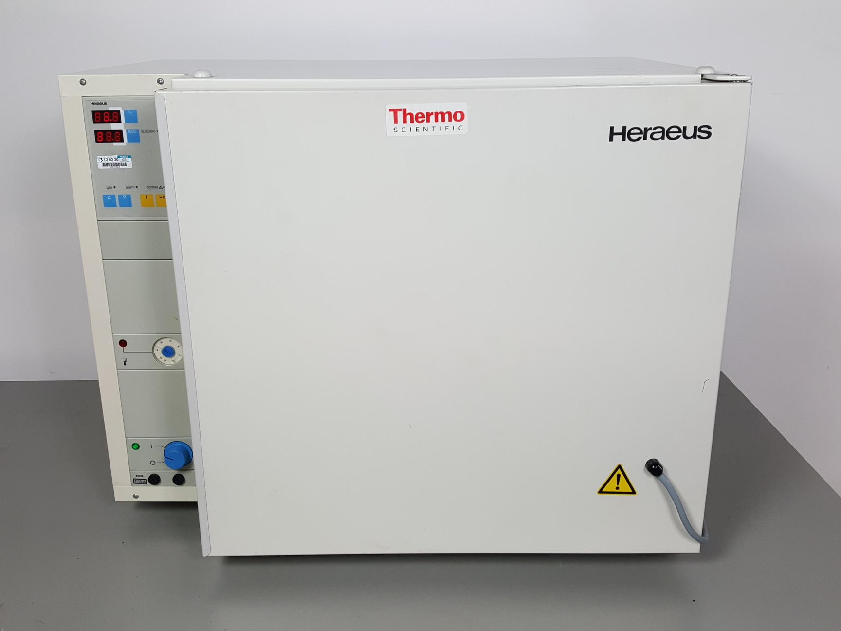 Image of Thermo Scientific Heraeus BB 6060 Benchtop Laboratory CO2 Incubator Lab