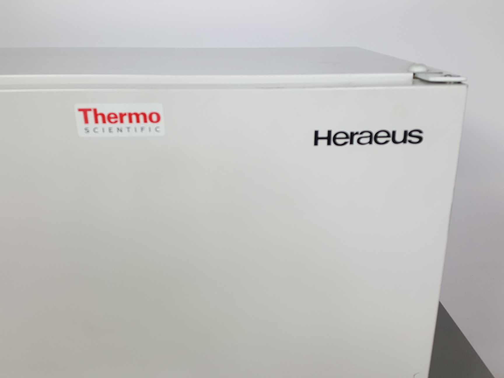 Image of Thermo Scientific Heraeus BB 6060 Benchtop Laboratory CO2 Incubator Lab
