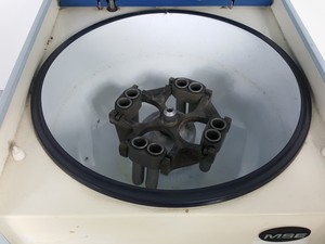 Thumbnail image of MSE Centaur 2 Benchtop Laboratory Centrifuge + 4500rpm Rotor Lab