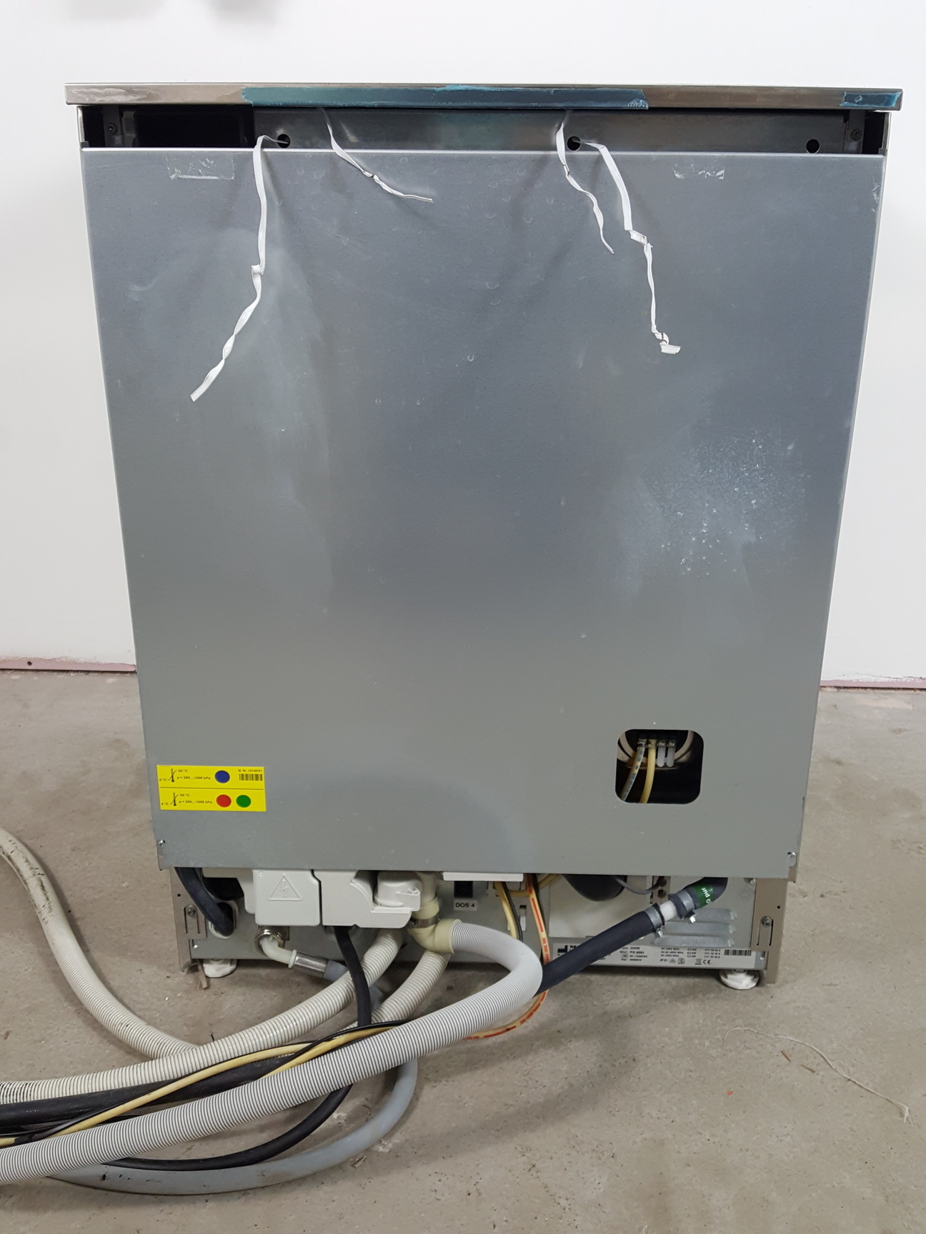Image of Miele Professional Dishwasher GG05 PG 8583 w/ Pentair Water Softener Lab - 2015
