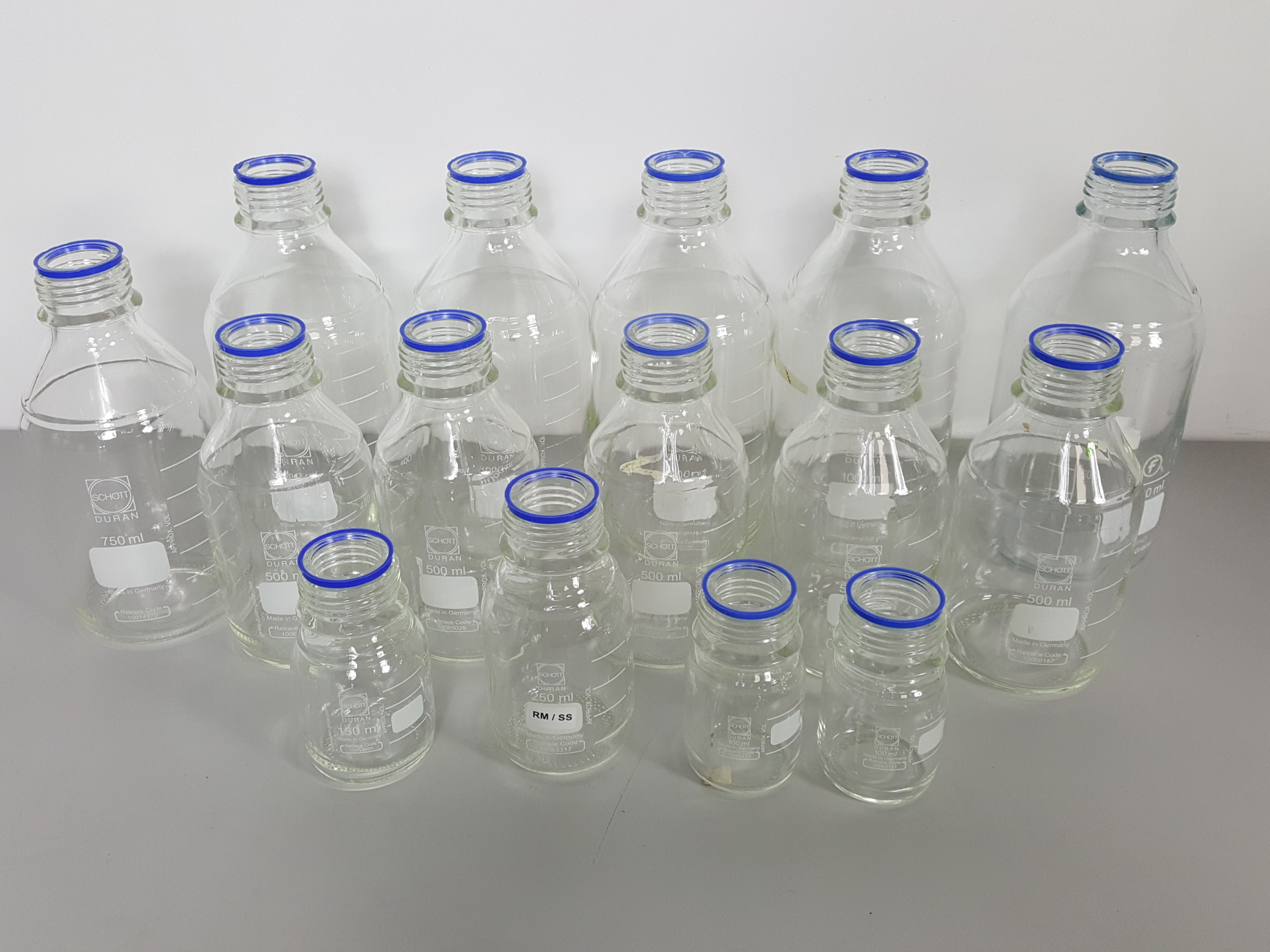 Image of Lot of 15 Schott Duran Lab Glass Bottles - 1000, 750, 500, 250, 200, 150, 100ml