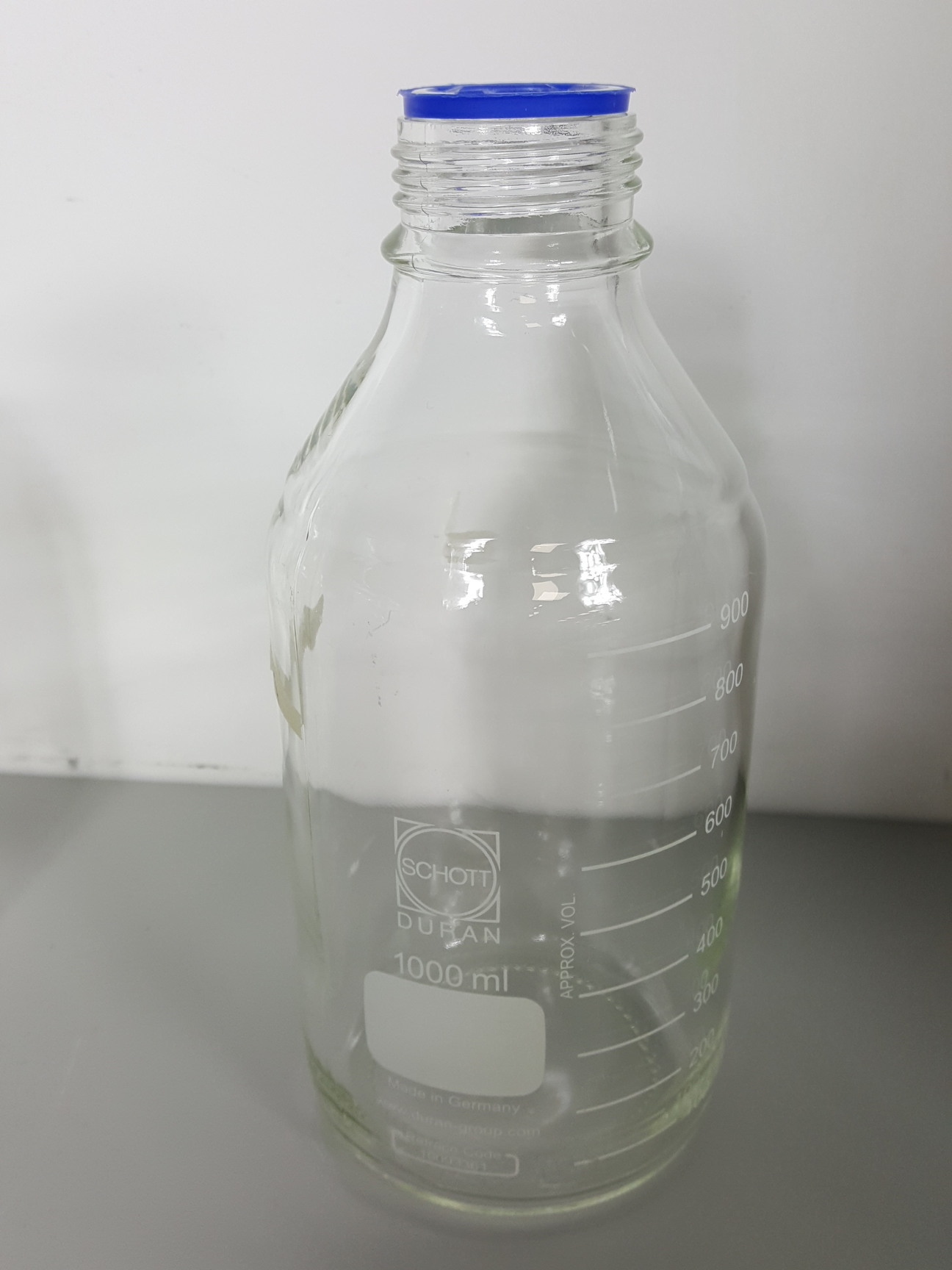 Image of Lot of 15 Schott Duran Lab Glass Bottles - 1000, 750, 500, 250, 200, 150, 100ml