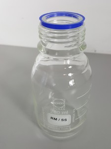 Thumbnail image of Lot of 15 Schott Duran Lab Glass Bottles - 1000, 750, 500, 250, 200, 150, 100ml