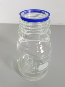 Thumbnail image of Lot of 15 Schott Duran Lab Glass Bottles - 1000, 750, 500, 250, 200, 150, 100ml
