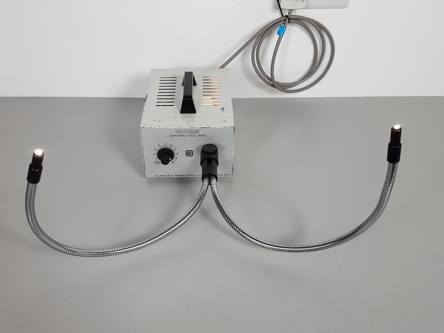 Euromex ArnhemHolland EK1 Fiber Optic Light Source Lab