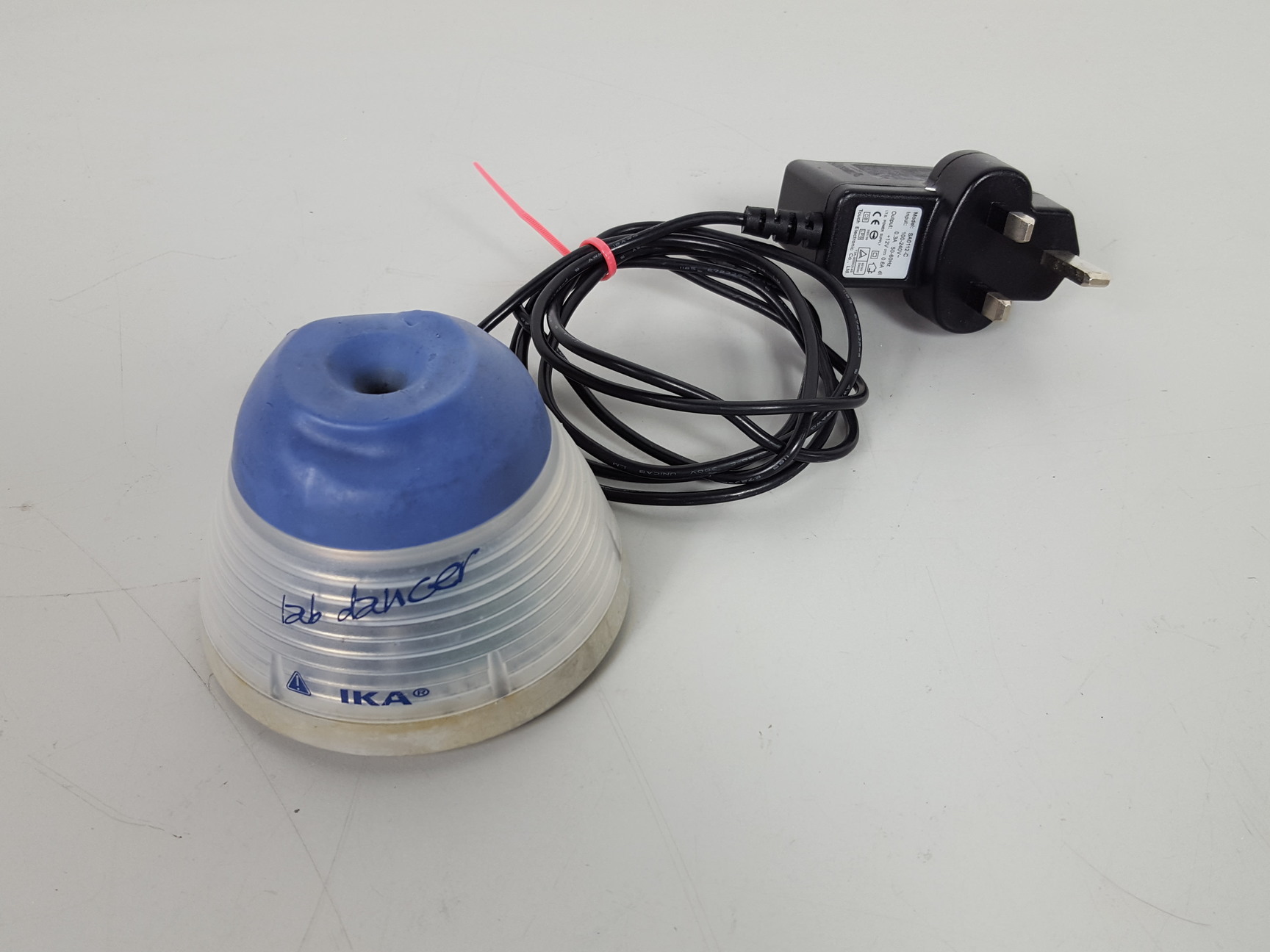 IKAWERKE Lab Dancer S2 Vortex Shaker / Mixer Laboratory Spares or Repairs