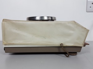 Thumbnail image of August Sauter RL 1200 Precision Balance Scales & Cover Lab