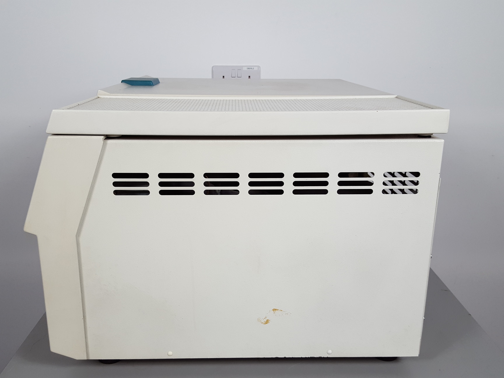 Image of Heraeus Megafuge 1.0R Centrifuge with 5000rpm #2704 Rotor Lab