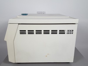 Thumbnail image of Heraeus Megafuge 1.0R Centrifuge with 5000rpm #2704 Rotor Lab