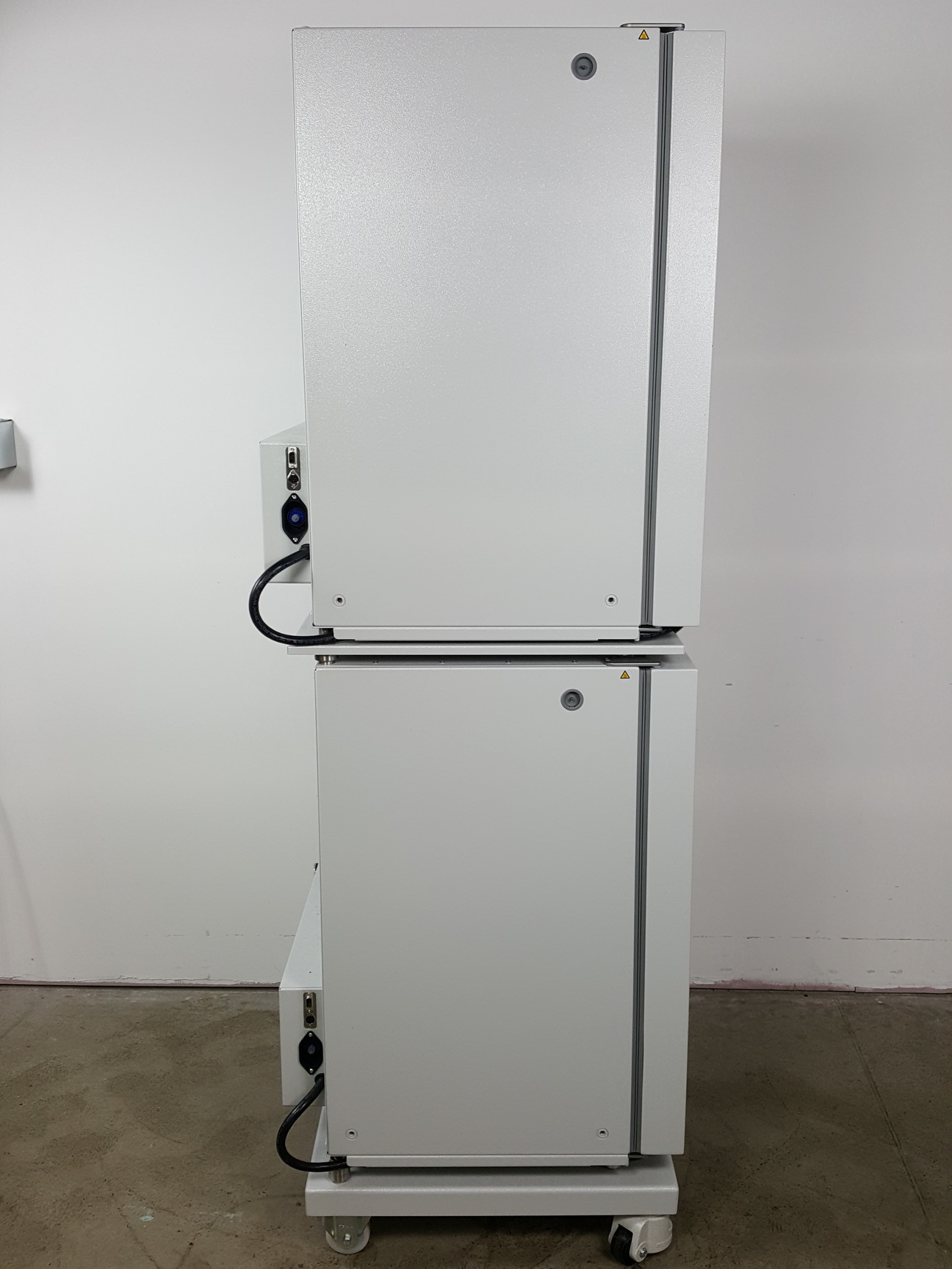 Image of Eppendorf New Brunswick Galaxy 170 S Laboratory Incubator Double Stack Lab