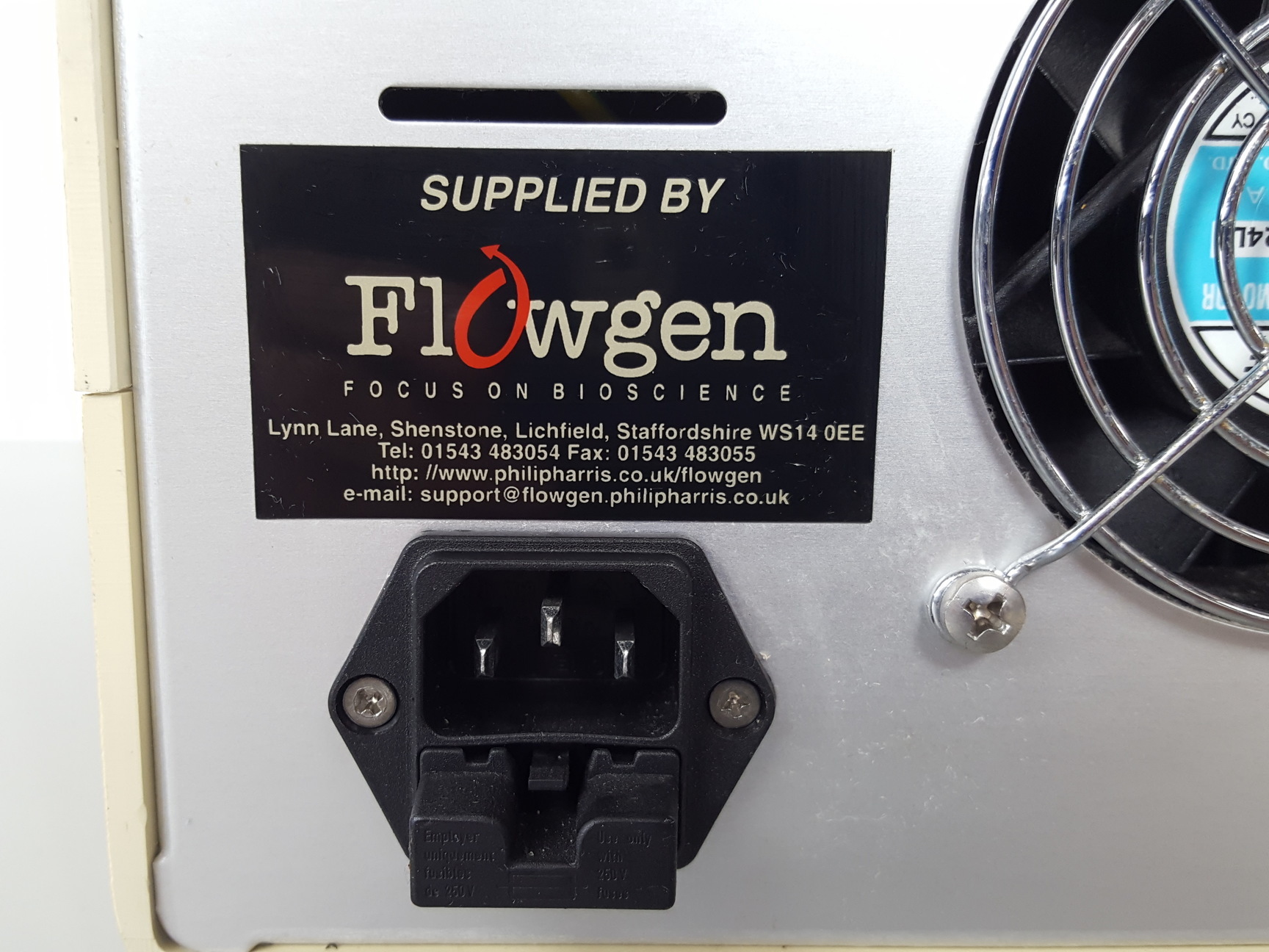 Image of Consort E815 1200v-500mA Electrophoresis Power Supply Lab