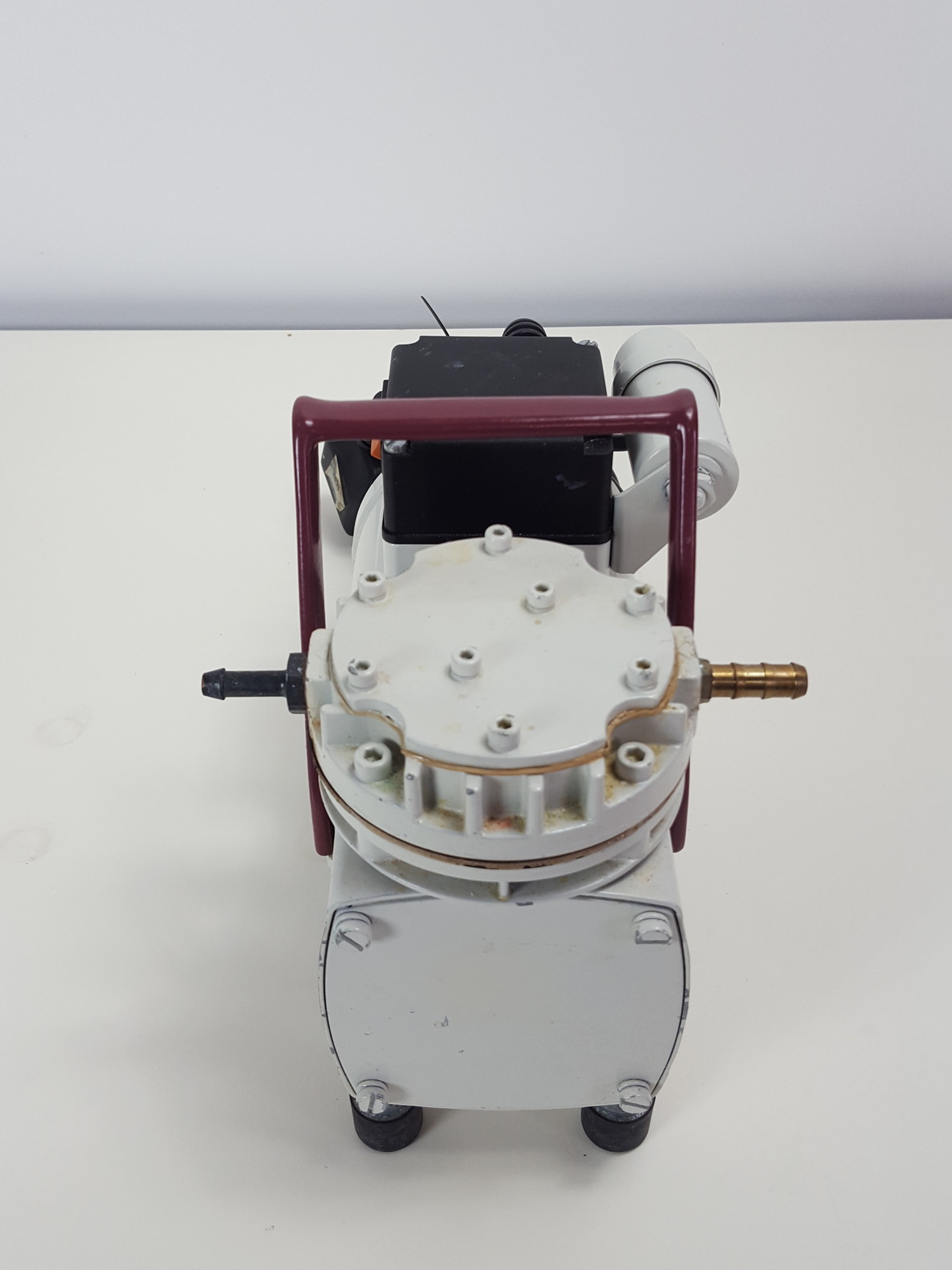 Image of KNF Neuberger PM16209-022 Portable Vacuum Pump Lab