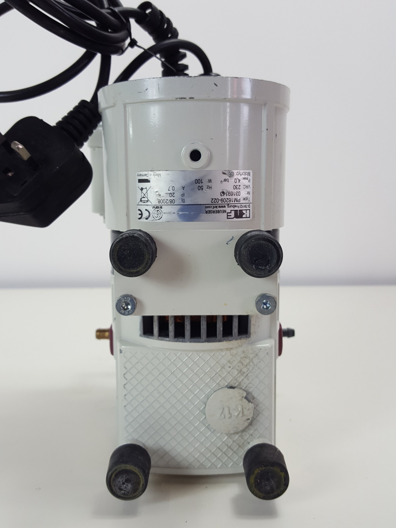 Image of KNF Neuberger PM16209-022 Portable Vacuum Pump Lab