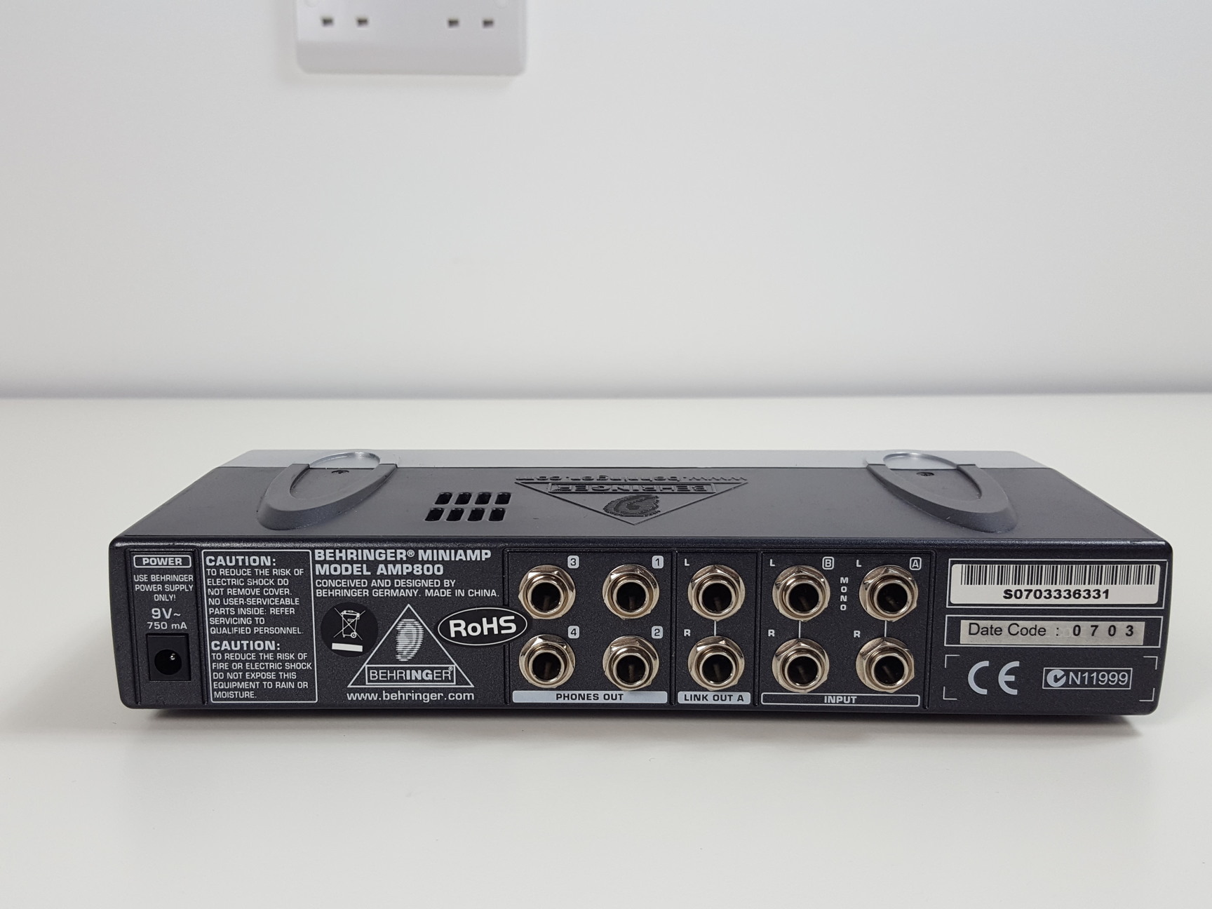 Image of Behringer Mini Amp 4 Channel Headphone Amp Model AMP800