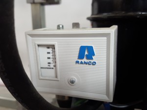 Thumbnail image of Physics Equipment Mounting & Alignment Set + Compressor Lab Ranco Movie Prop