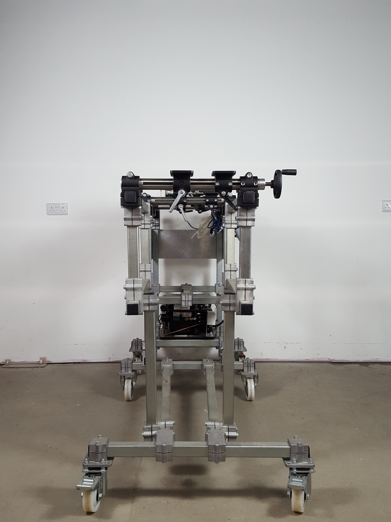 Image of Physics Equipment Mounting & Alignment Set + Compressor Lab Ranco Movie Prop