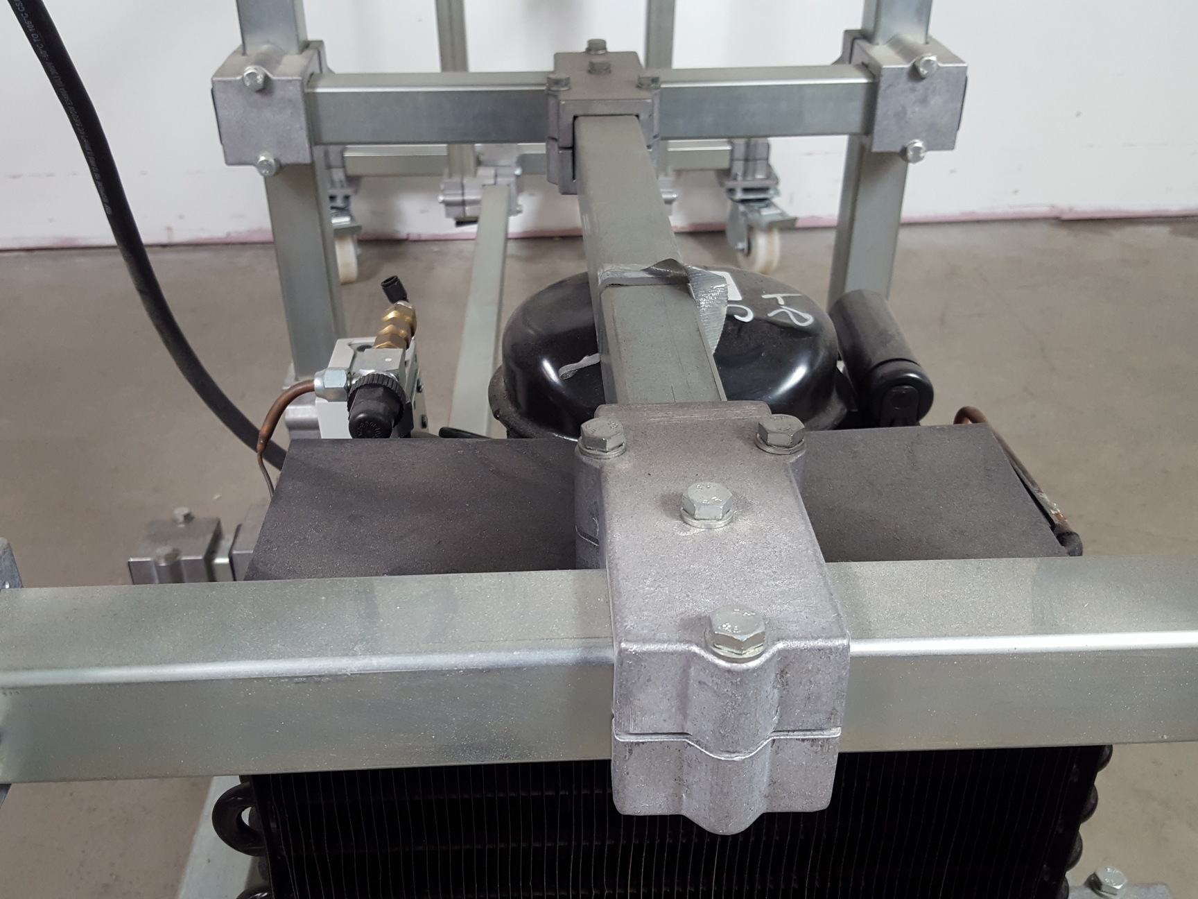 Image of Physics Equipment Mounting & Alignment Set + Compressor Lab Ranco Movie Prop