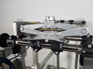Thumbnail image of Physics Equipment Mounting & Alignment Set + Compressor Lab Ranco Movie Prop