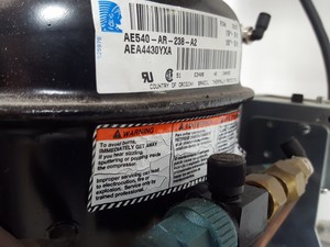 Thumbnail image of Physics Equipment Mounting & Alignment Set + Compressor Lab Ranco Movie Prop