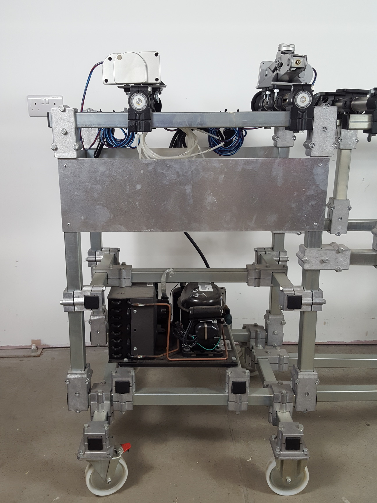 Image of Physics Equipment Mounting & Alignment Set + Compressor Lab Ranco Movie Prop