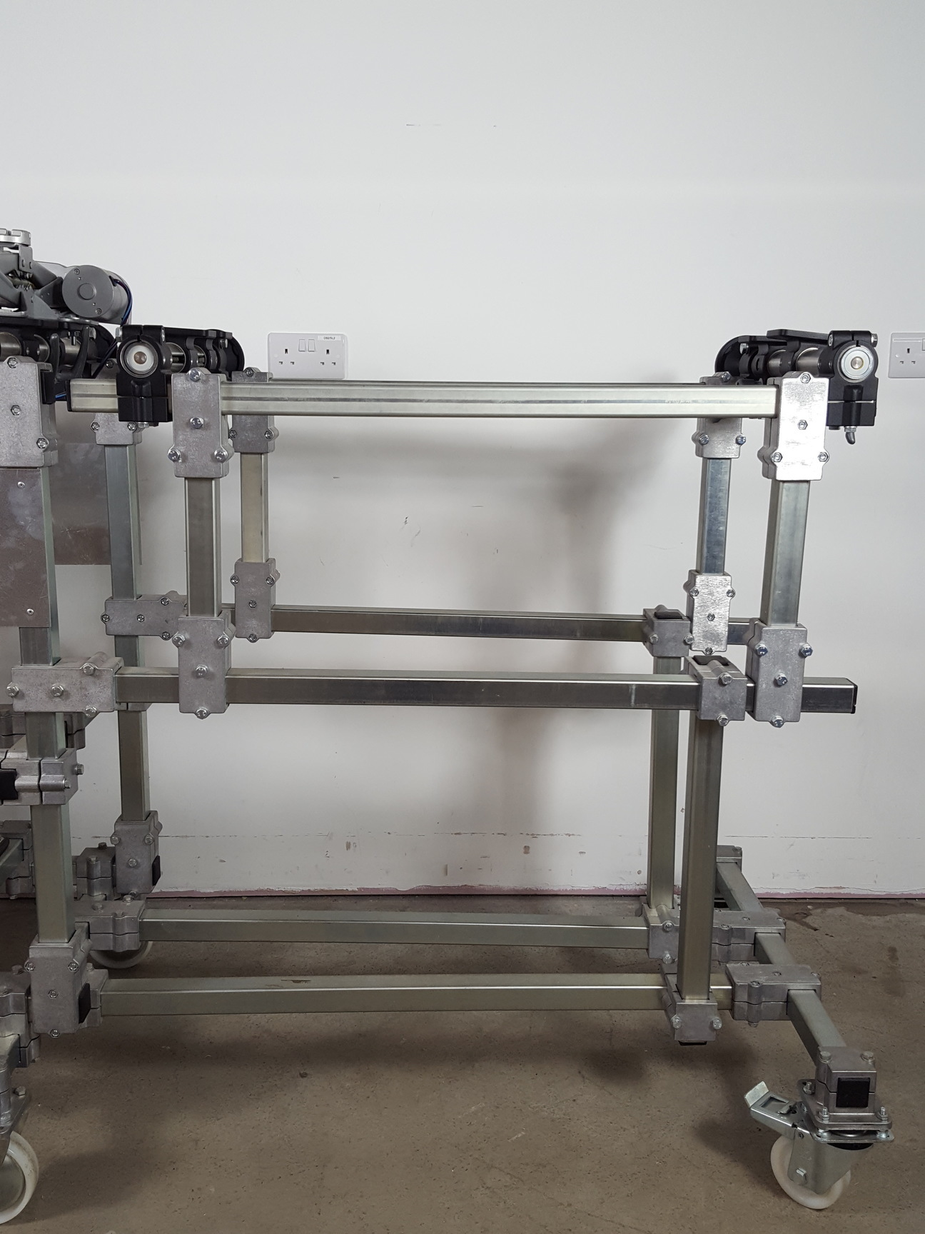 Image of Physics Equipment Mounting & Alignment Set + Compressor Lab Ranco Movie Prop