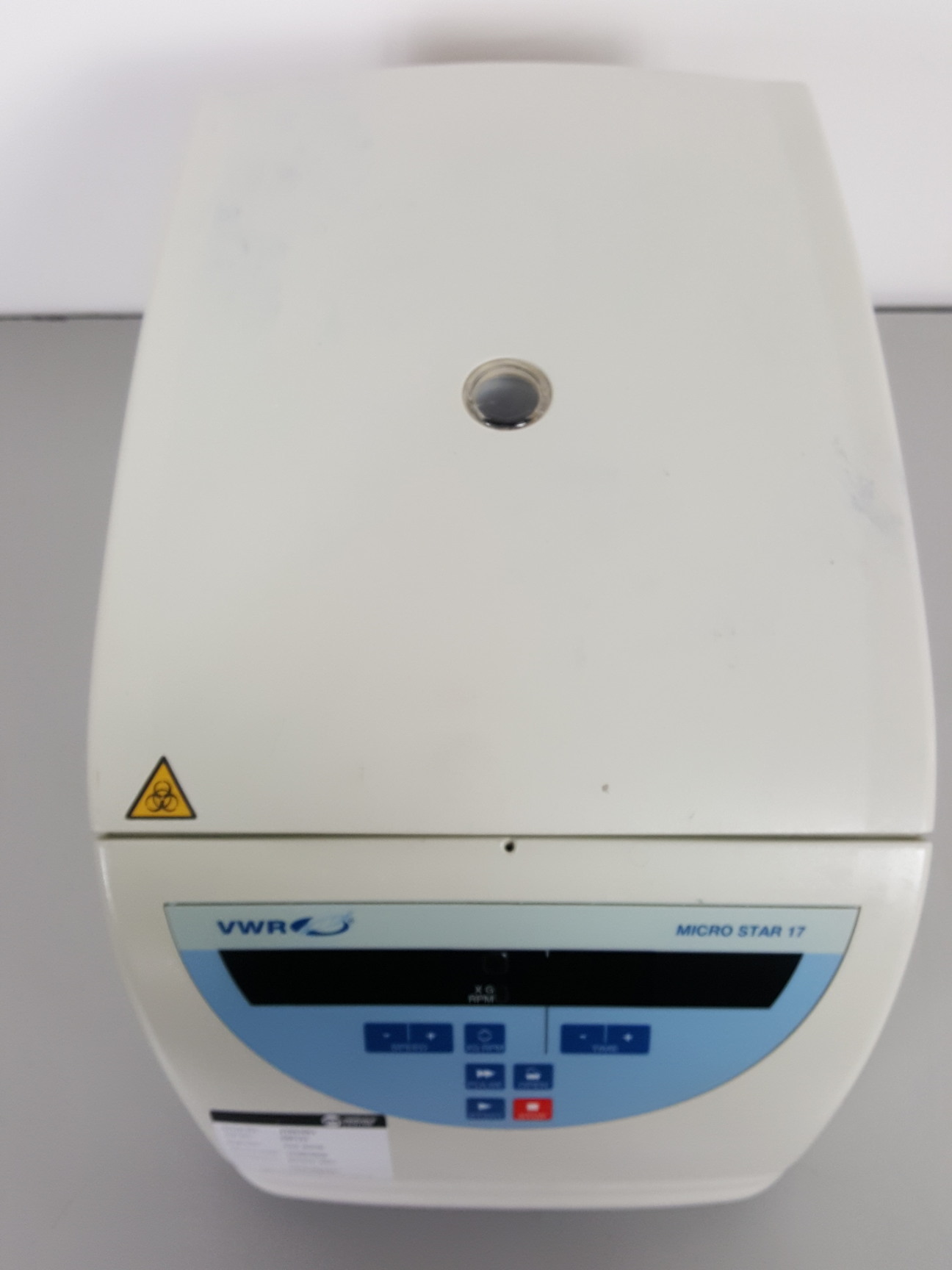 Image of VWR Micro Star 17 Laboratory Centrifuge + 24-Tube Rotor Lab