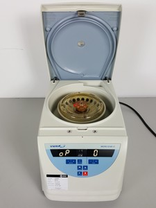 Thumbnail image of VWR Micro Star 17 Laboratory Centrifuge + 24-Tube Rotor Lab
