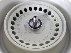 Thumbnail image of VWR Micro Star 17 Laboratory Centrifuge + 24-Tube Rotor Lab