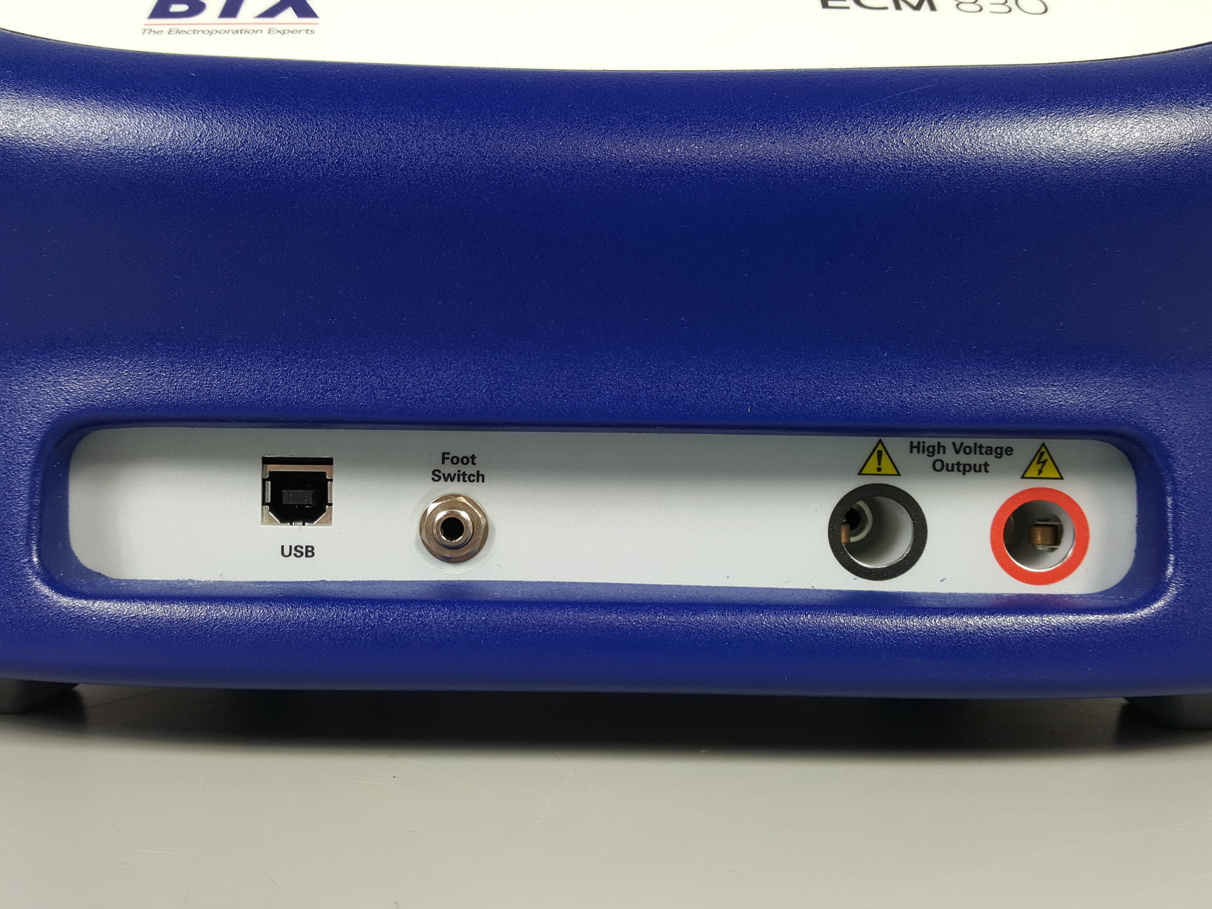 Image of BTX ECM 830 Square Wave Electroporation System Cat No 45-0662 Lab - 2018