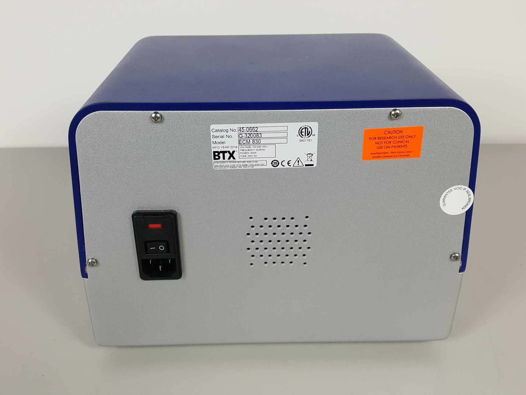 Image of BTX ECM 830 Square Wave Electroporation System Cat No 45-0662 Lab - 2018