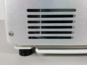 Thumbnail image of Thermo Scientific Heraeus Megafuge 8 Lab Centrifuge w/ 4500rpm Rotor Lab, 2018