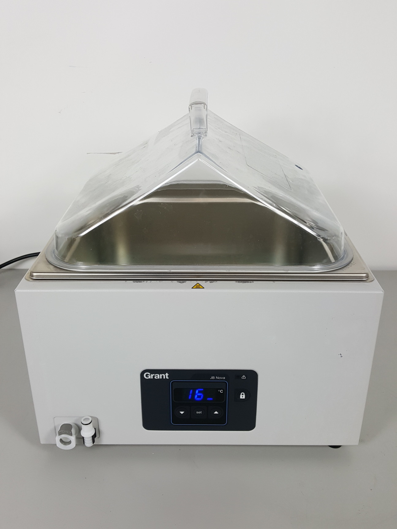 Image of Grant JB Nova Unstirred Heating Water Bath + Lid -  JBN12 Lab