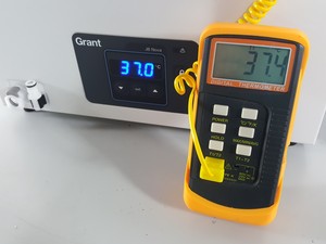 Thumbnail image of Grant JB Nova Unstirred Heating Water Bath + Lid -  JBN12 Lab