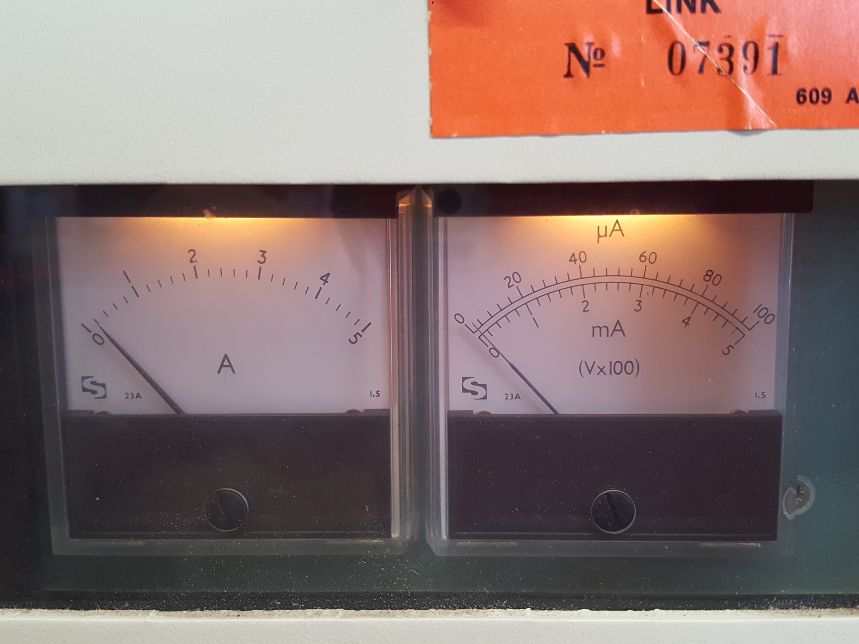 Image of V.G. Electronics Ltd Model 400 Gun Power Supply Lab