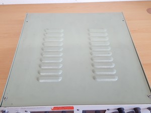 Thumbnail image of V.G. Electronics Ltd Model 400 Gun Power Supply Lab