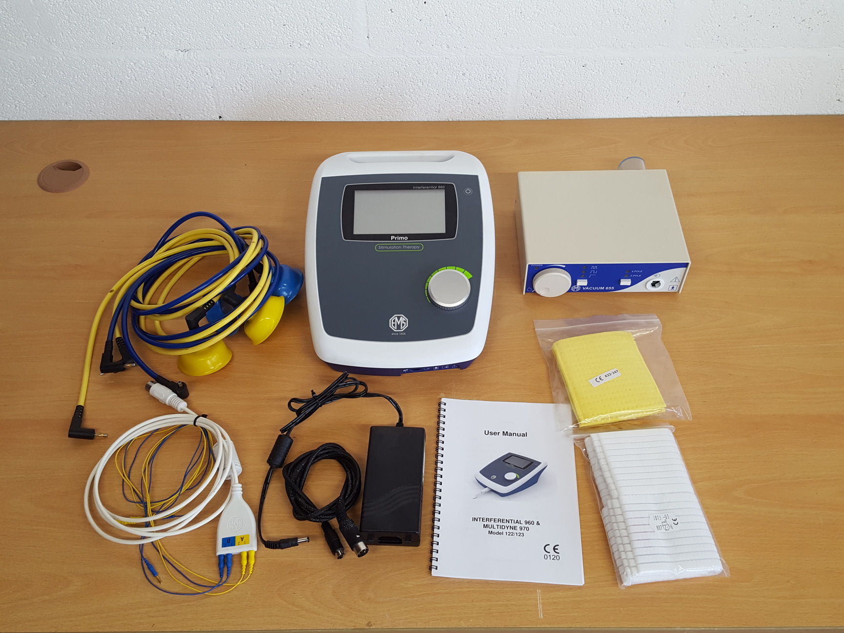 EMS Primo Interferential IFC 960 - HealthMed Distributors Inc