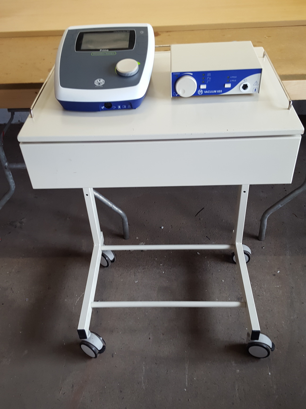 Image of EMS PHYSIO LTD PRIMO Interferential 960 and Vacuum 655 Therapy Units Lab