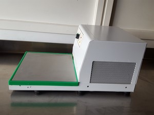Thumbnail image of RA LAMB Model E66/3 Laboratory Cold Plate Lab
