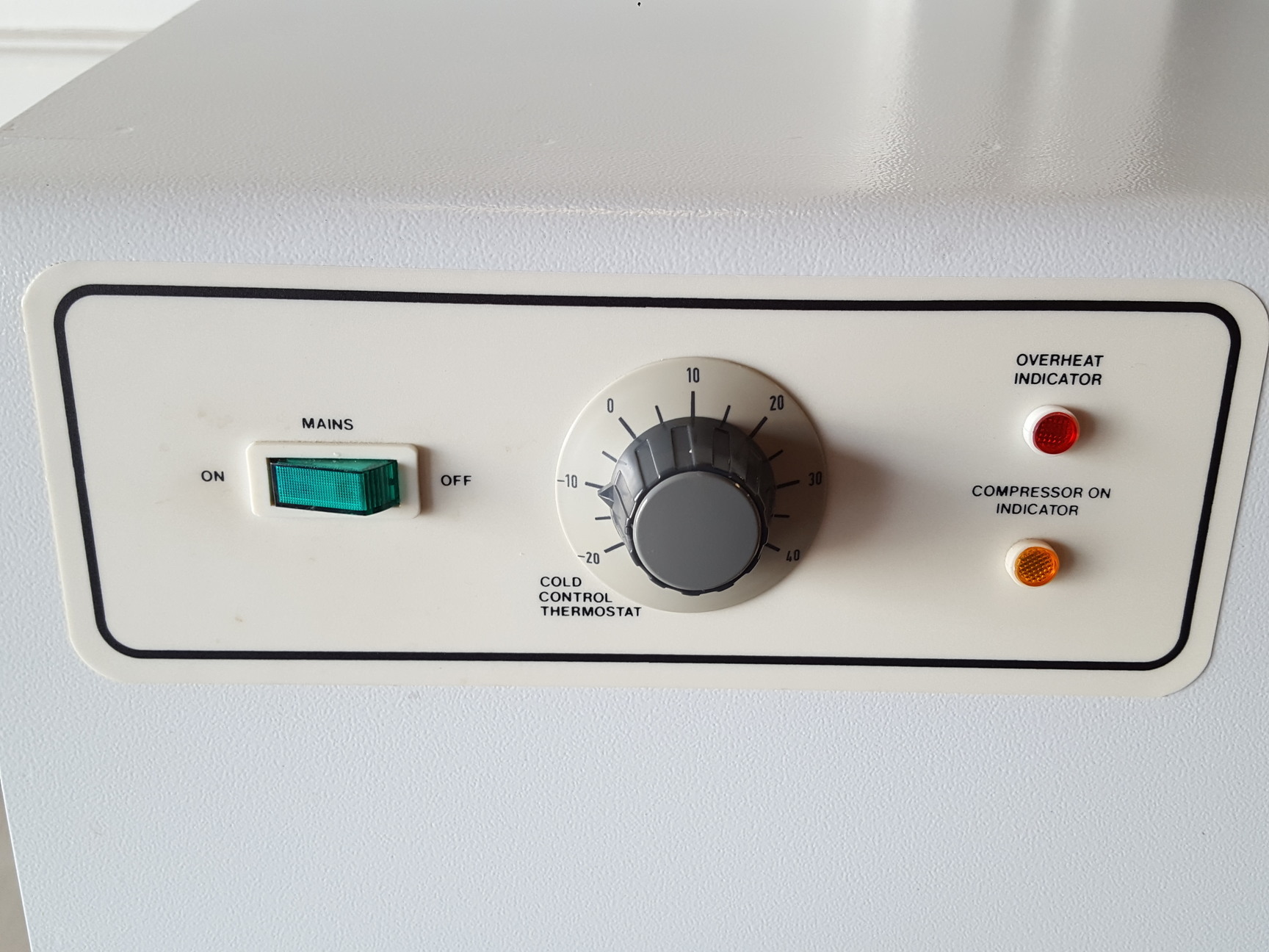 Image of RA LAMB Model E66/3 Laboratory Cold Plate Lab