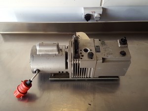Thumbnail image of Edwards EDM12A Vacuum Pump Lab 3 Phase