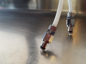 Thumbnail image of Coherent Chameleon Laser, Controller & Cooling Unit MRU 1000 VERDI-10W Lab