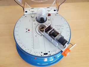 Thumbnail image of TEL-X-OMETER Teltron Type 580M X-ray Spectrometer Lab 