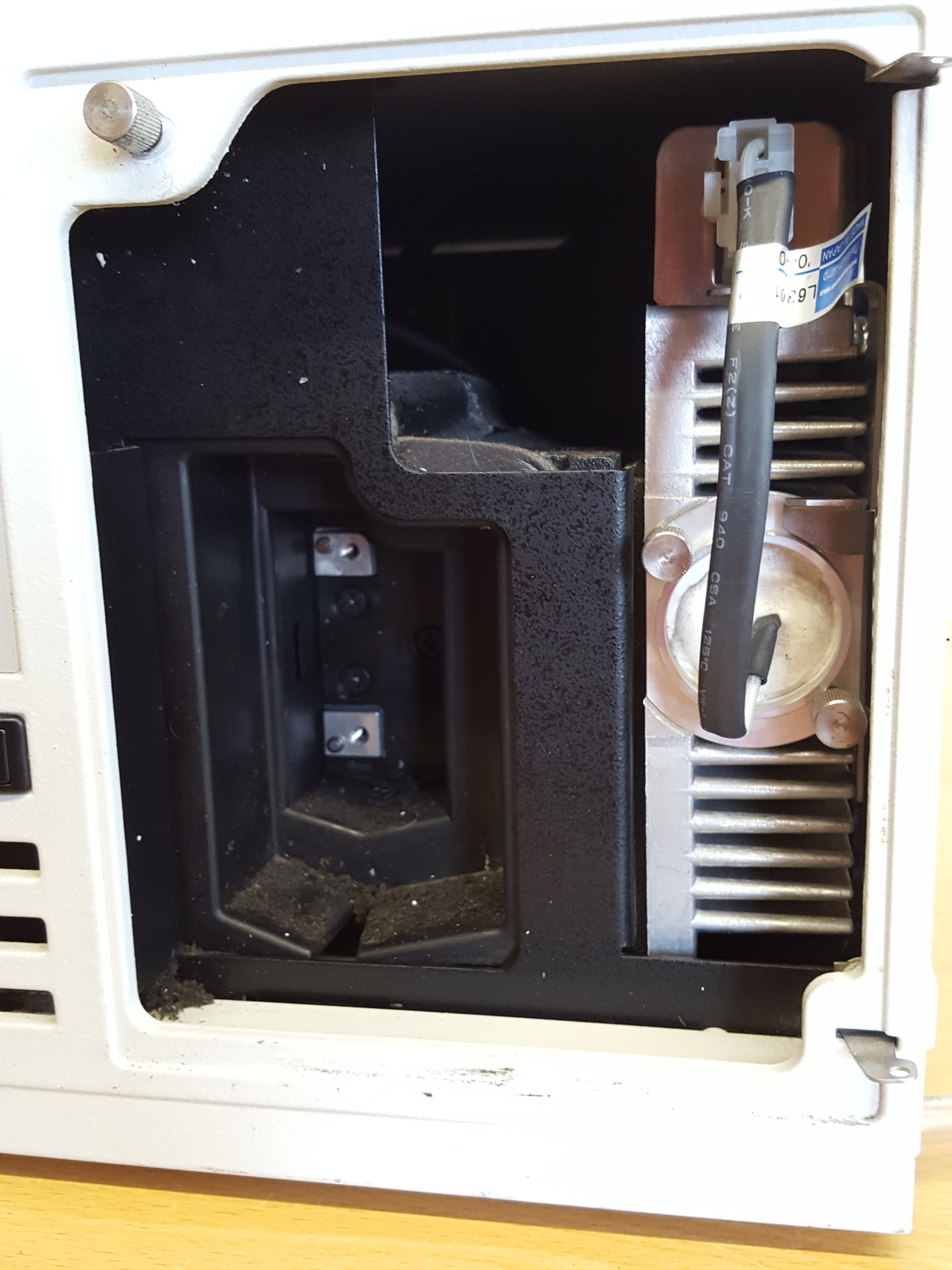 Image of Varian ProStar Model 325 UV/Vis Detector for HPLC Lab
