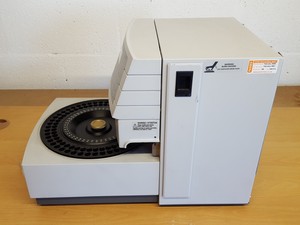 Thumbnail image of Varian ProStar Model 410 HPLC Autosampler Lab
