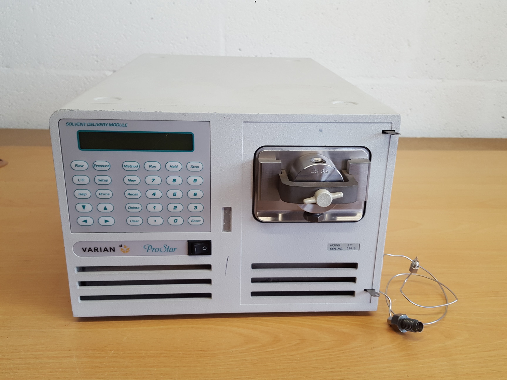 Image of Varian ProStar Model 210 Solvent Delivery Module for HPLC System Lab