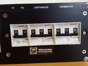 Thumbnail image of Leybold-Heraeus HR10 Bakeout Control 861 910 Lab