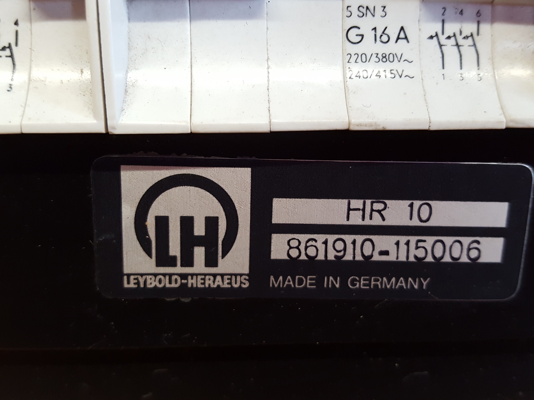 Image of Leybold-Heraeus HR10 Bakeout Control 861 910 Lab