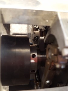 Thumbnail image of UHV Vacuum Chamber Balzers Lab Flanges EELS / VSW-EELS, Preparation